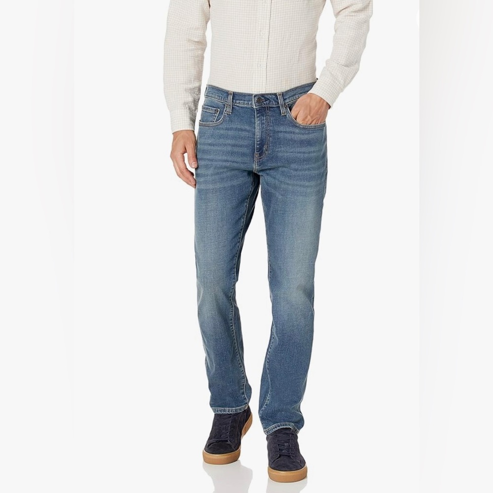 Amazon Essentials Men's Athletic-Fit Stretch Jean